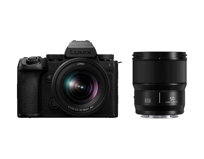 Panasonic Lumix S5 Mark II X – Appareil Photo Hybride Plein Format 24,2 MP avec Vidéo 6K, Autofocus Hybride et Streaming IP