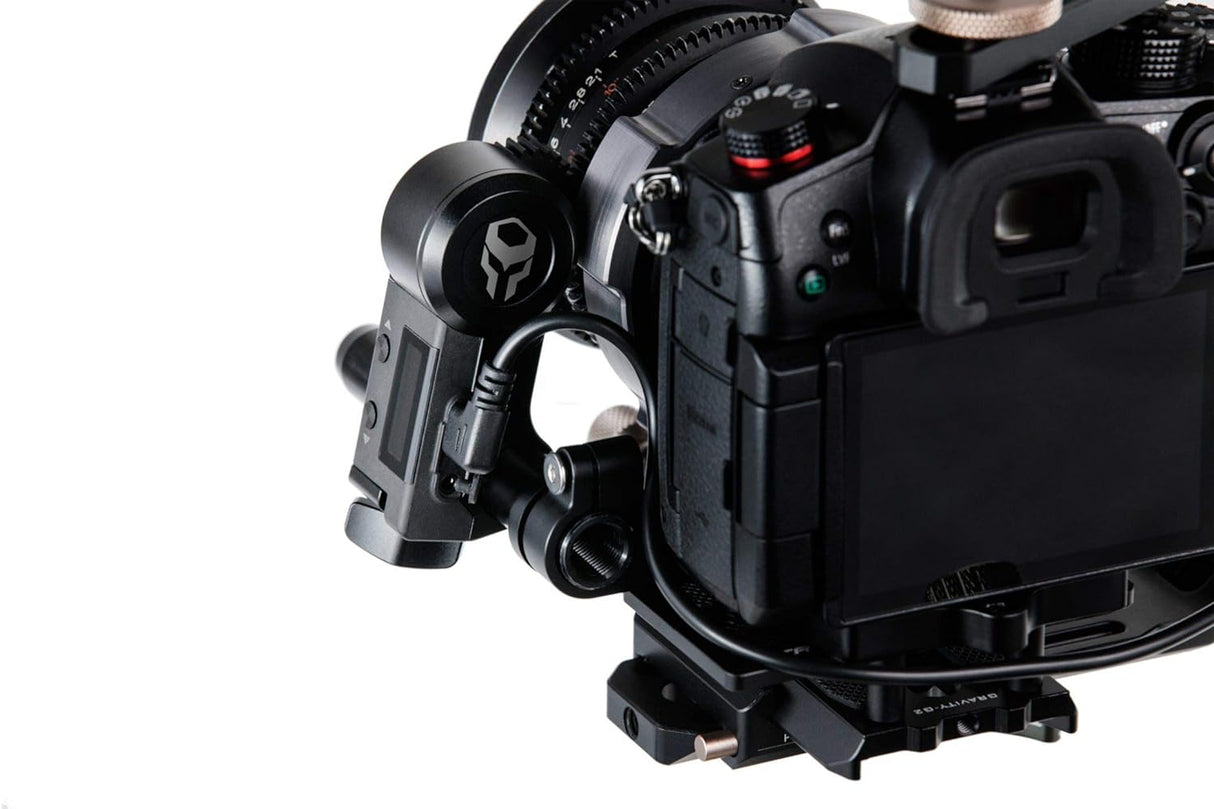 TILTA Nucleus-Nano : Système de contrôle d'objectif sans fil