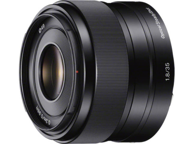Sony E 35mm f/1.8 OSS