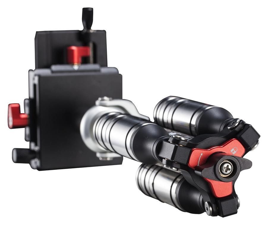 Ifootage Stabilisateur Wild Cat III Carbone avec poignée grip ajustable WILDCATIIIC