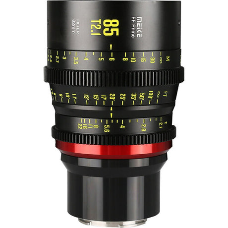 Lens Special Cine Kinoptik f/3.5 - 300mm #877. This is the very first version Lens Special Cine Kinoptik f/3.5 - 300mm #877. This is the very first version