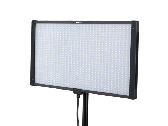 Nanlite PavoSlim 120C