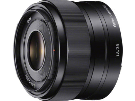 Sony E 35mm f/1.8 OSS