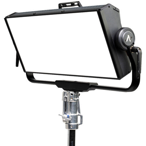 Aputure Nova P600C Kit Avec valise 600W LED